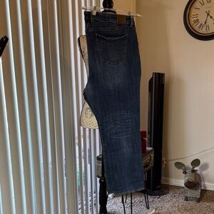 Lucky Brand Jeans in Medium Indigo Blue with Yellow Stitching